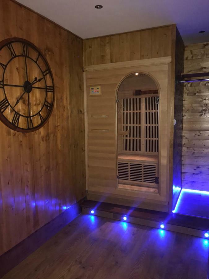 Le Chalet Loft And Spa Villeurbanne Dış mekan fotoğraf